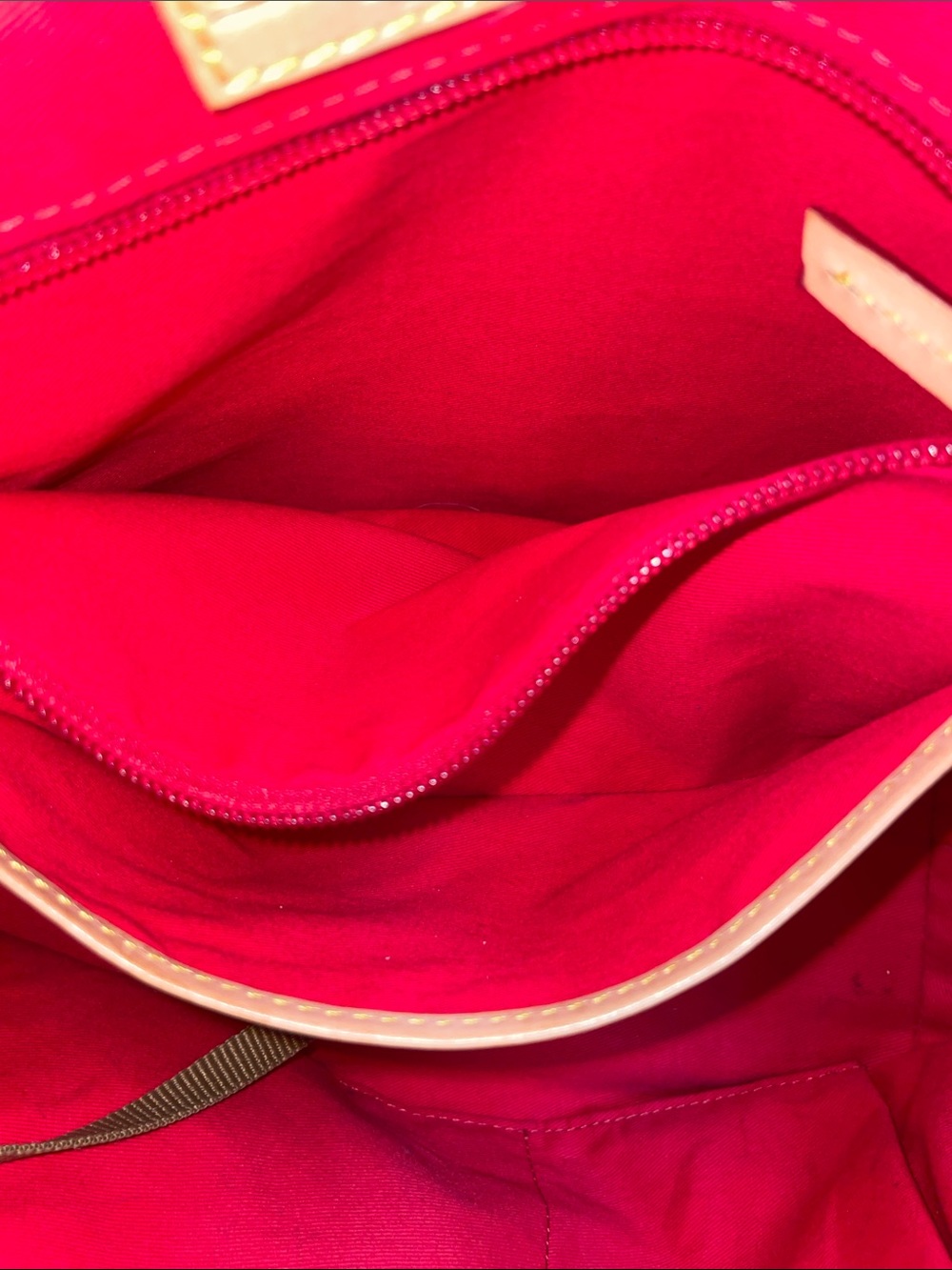 Dooney & Bourke ‘Maddie’ Hobo - Picture 15 of 16
